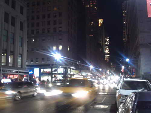 NYC_2012-11-24 23-30-27_CELL_IMAG0945